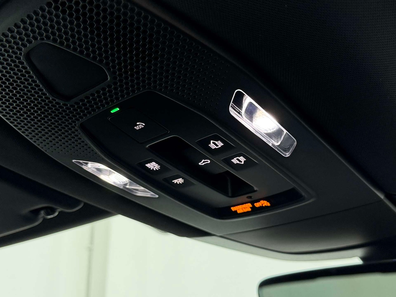 Used Porsche Macan 2024 for sale - 77833884: Photo 44