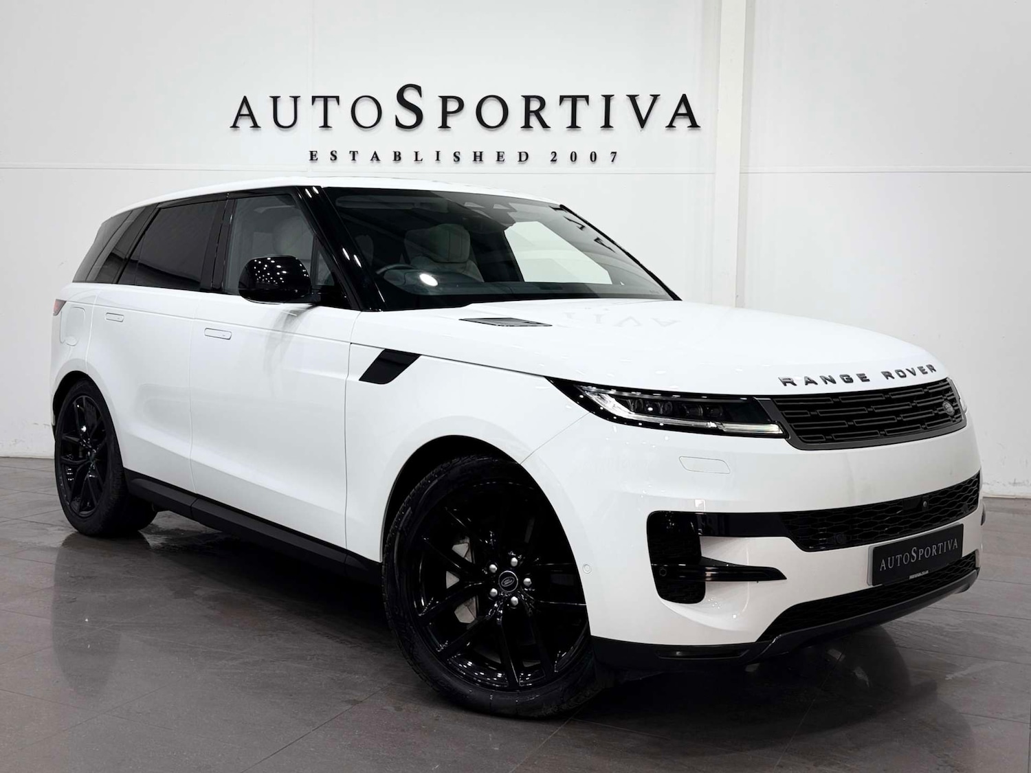 Used Land Rover Range Rover Sport 2023 for sale - 76422518: Photo 1