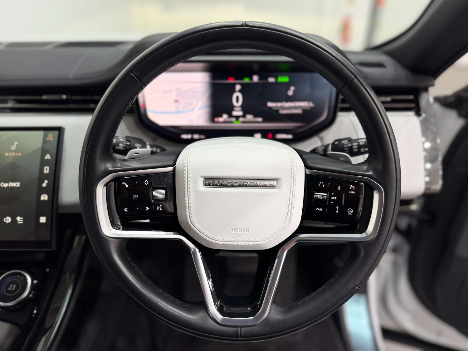 Used Land Rover Range Rover Sport 2023 for sale - 76422518: Photo 25