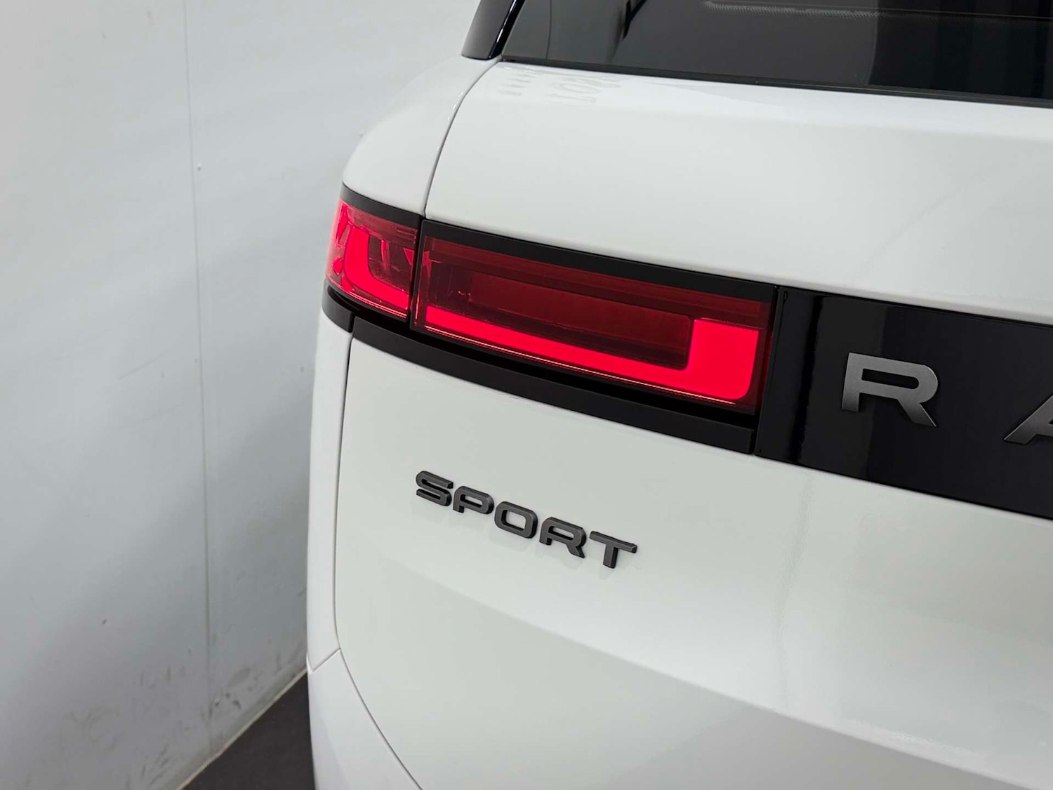 Used Land Rover Range Rover Sport 2023 for sale - 76422518: Photo 29