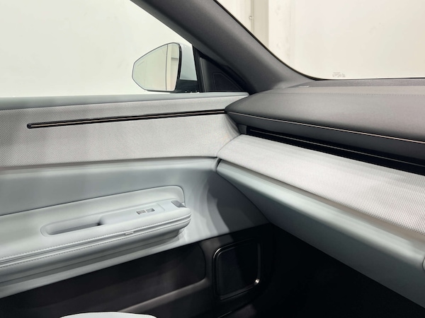 Used Polestar Polestar 4 2024 for sale - 75210134: Photo 41