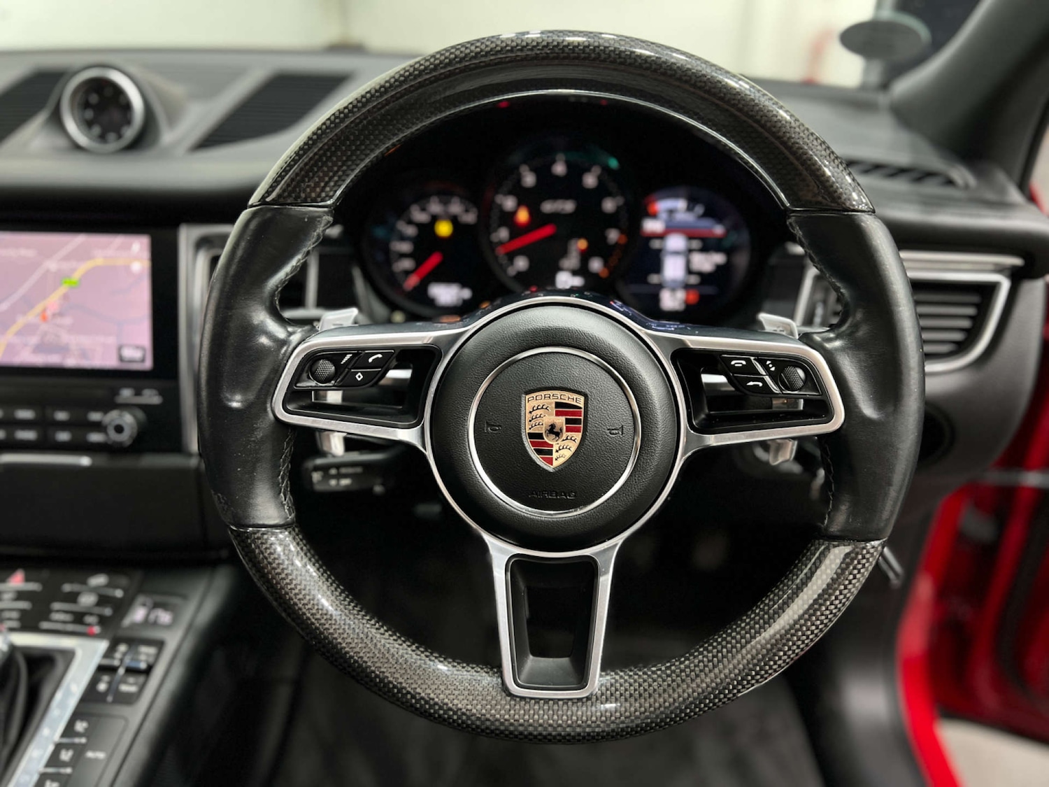 Used Porsche Macan 2017 for sale - 77984537: Photo 19