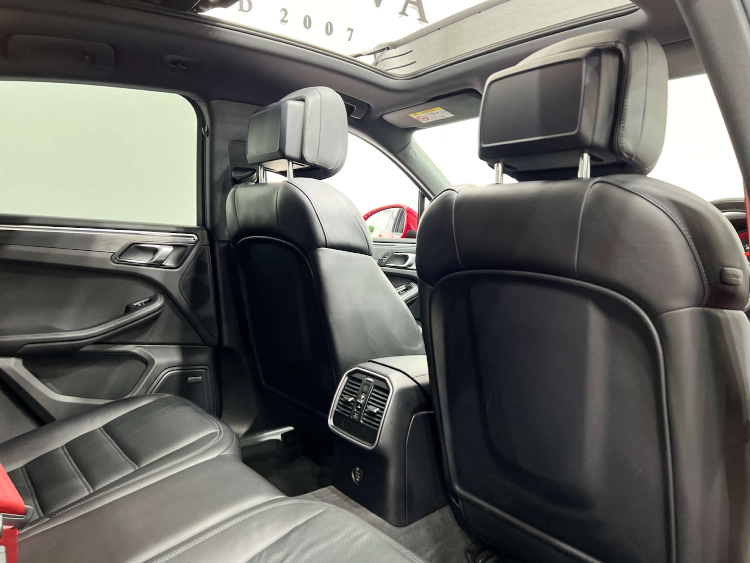 Used Porsche Macan 2017 for sale - 77984537: Photo 22