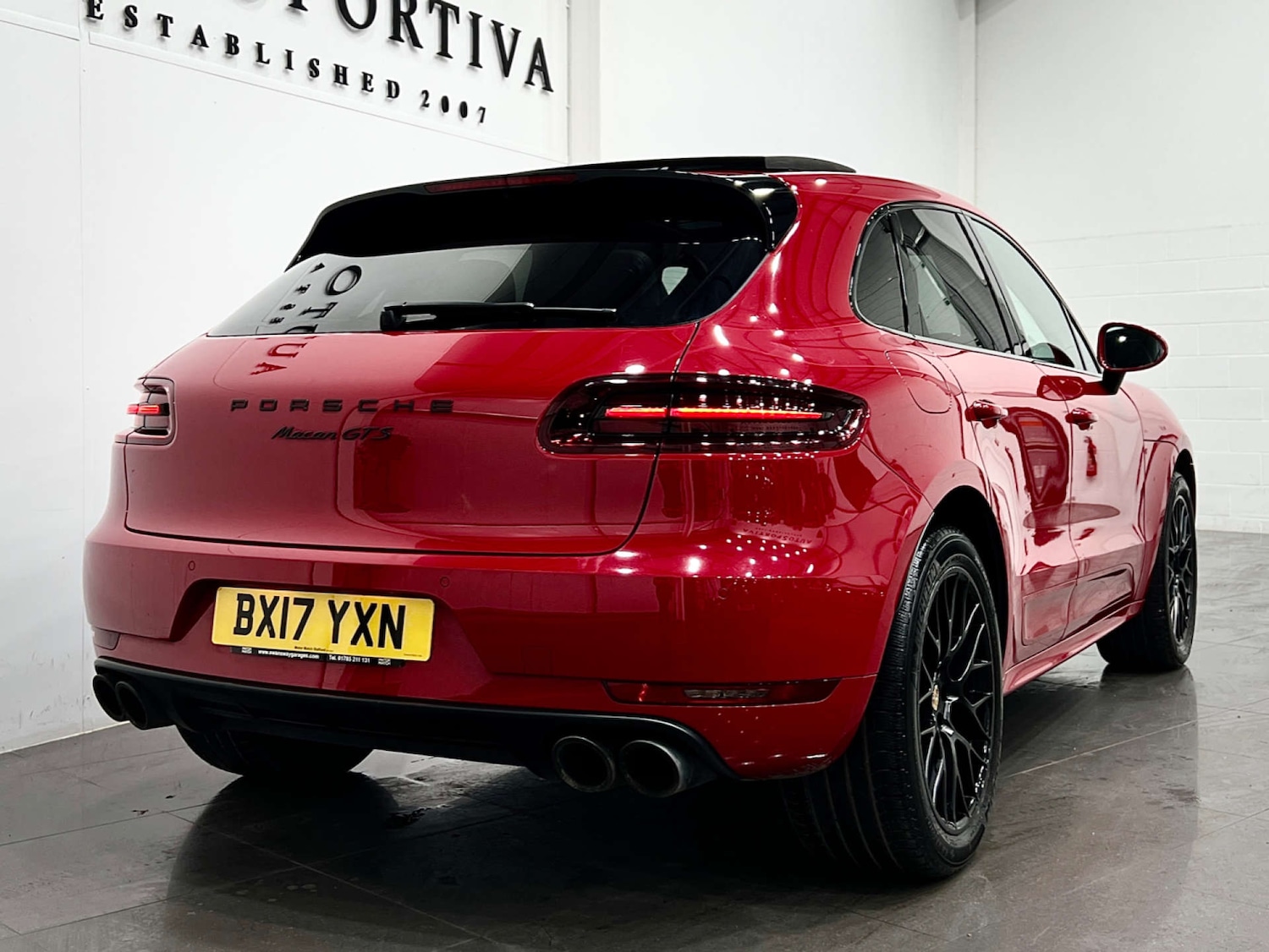 Used Porsche Macan 2017 for sale - 77984537: Photo 6