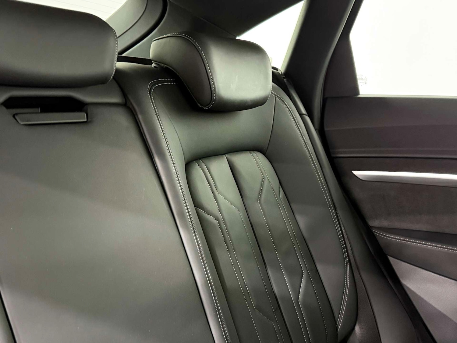 Used Audi Q8 2024 for sale - 77833948: Photo 17