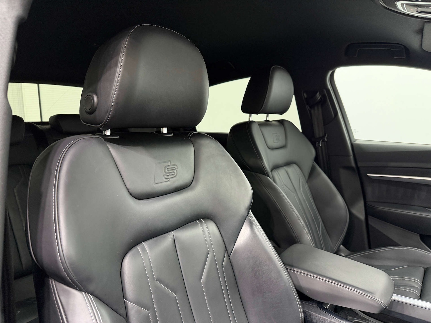 Used Audi Q8 2024 for sale - 77833948: Photo 39