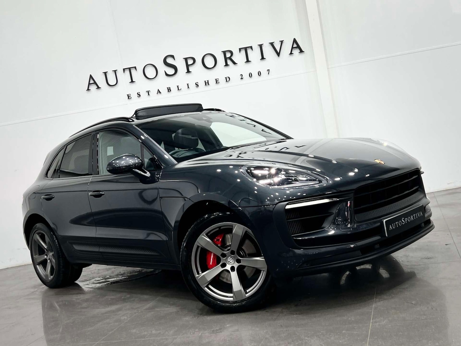 Used Porsche Macan 2024 for sale - 76275299: Photo 49