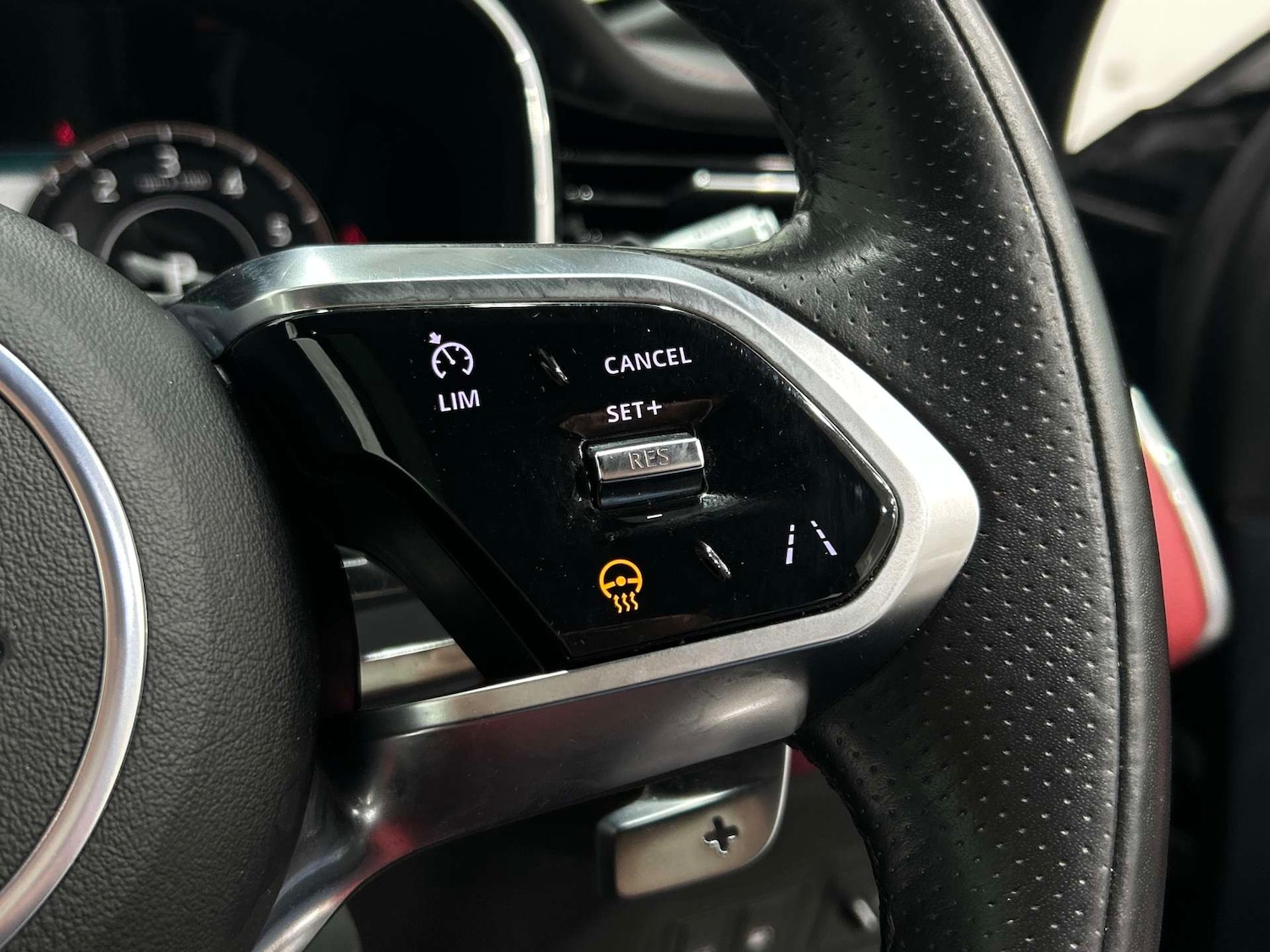 Used Jaguar F-Pace 2022 for sale - 76009016: Photo 23
