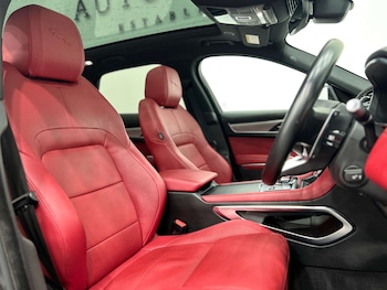 Used Jaguar F-Pace 2022 for sale - 76009016: Photo 2