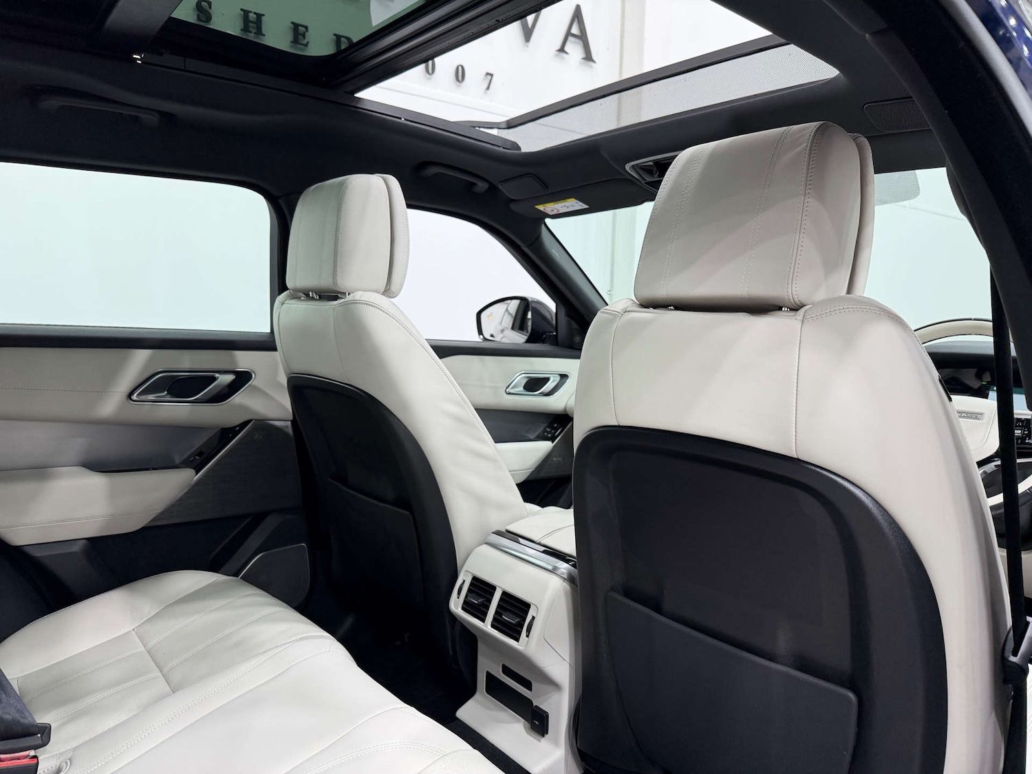 Used Land Rover Range Rover Velar 2022 for sale - 76971050: Photo 19