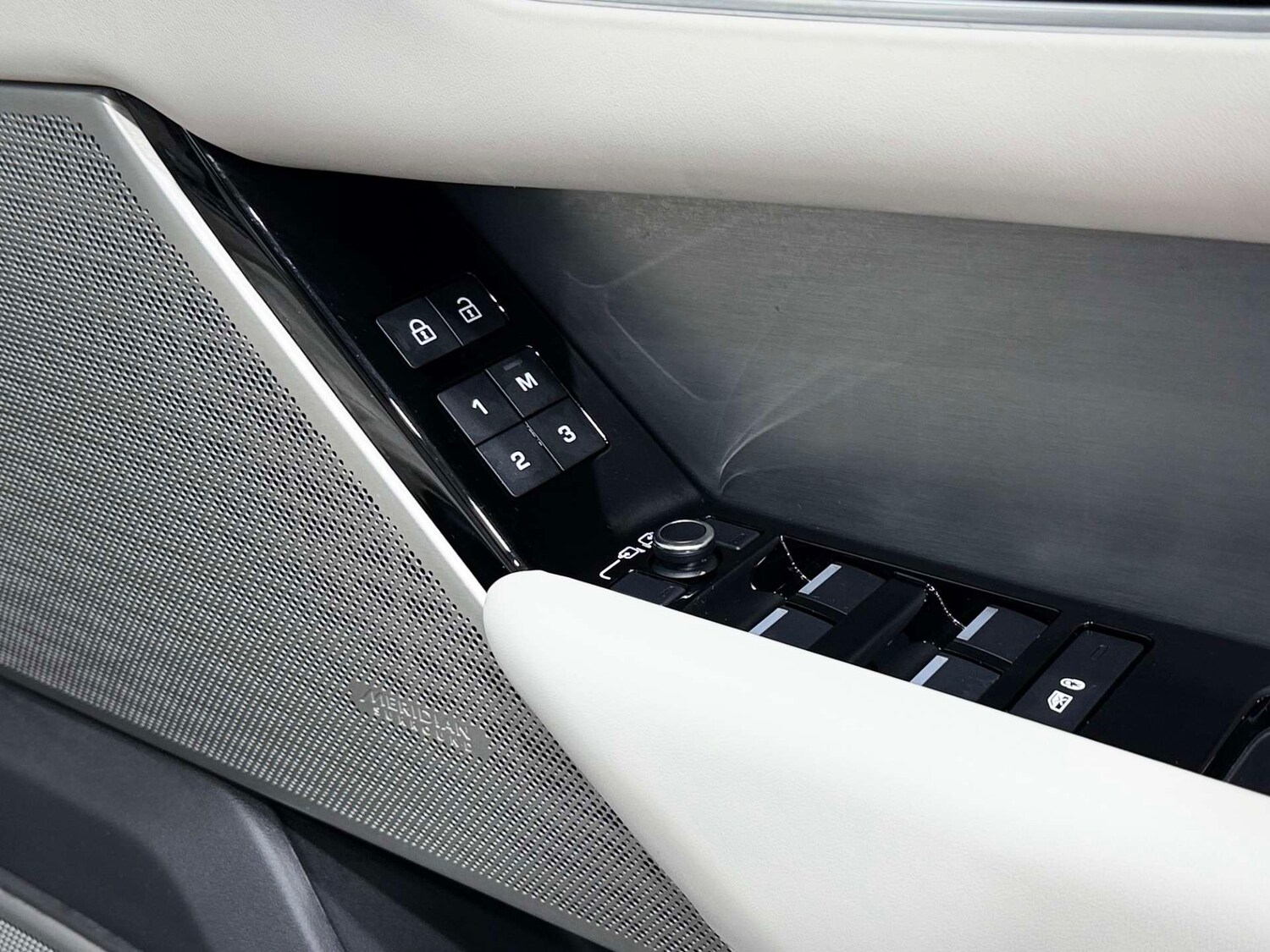 Used Land Rover Range Rover Velar 2022 for sale - 76971050: Photo 36