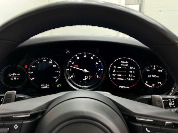 Used Porsche 911 2019 for sale - 76223041: Photo 23