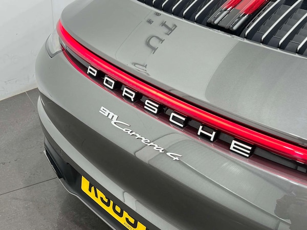 Used Porsche 911 2019 for sale - 76223041: Photo 26