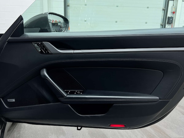 Used Porsche 911 2019 for sale - 76223041: Photo 36