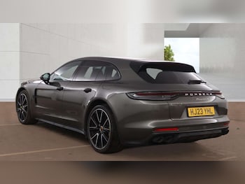 Used Porsche Panamera 2023 for sale - 79087531: Photo