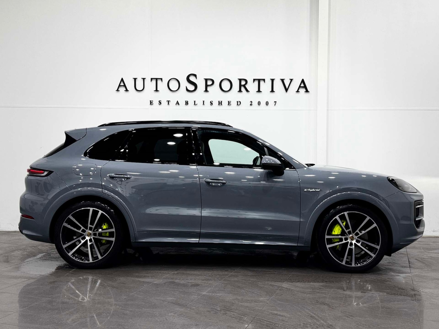 Used Porsche Cayenne 2024 for sale - 77937237: Photo 5