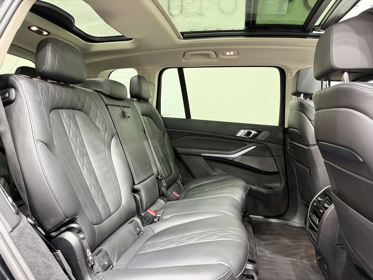 Used BMW X7 2022 for sale - 76830066: Photo 17