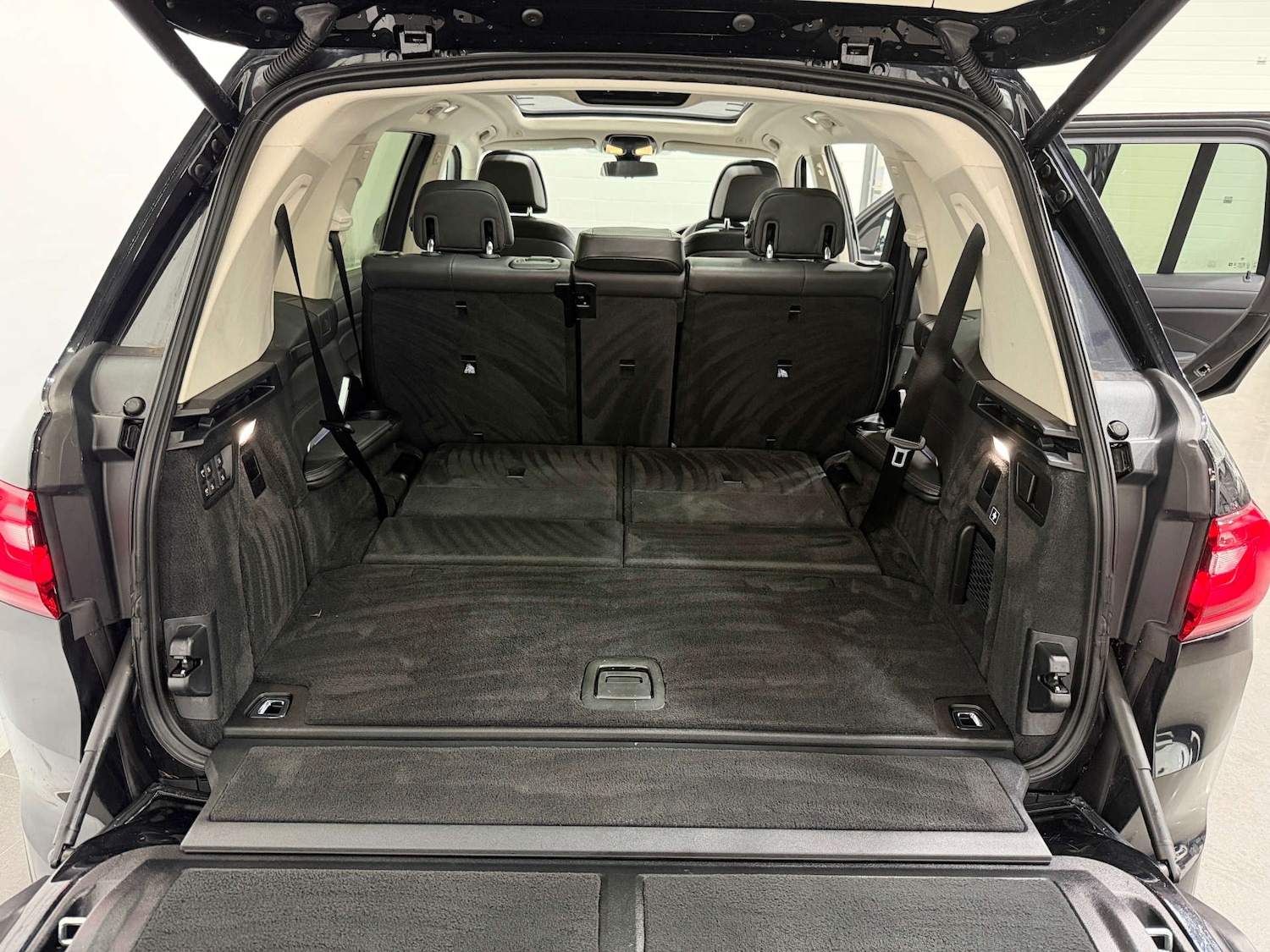 Used BMW X7 2022 for sale - 76830066: Photo 30