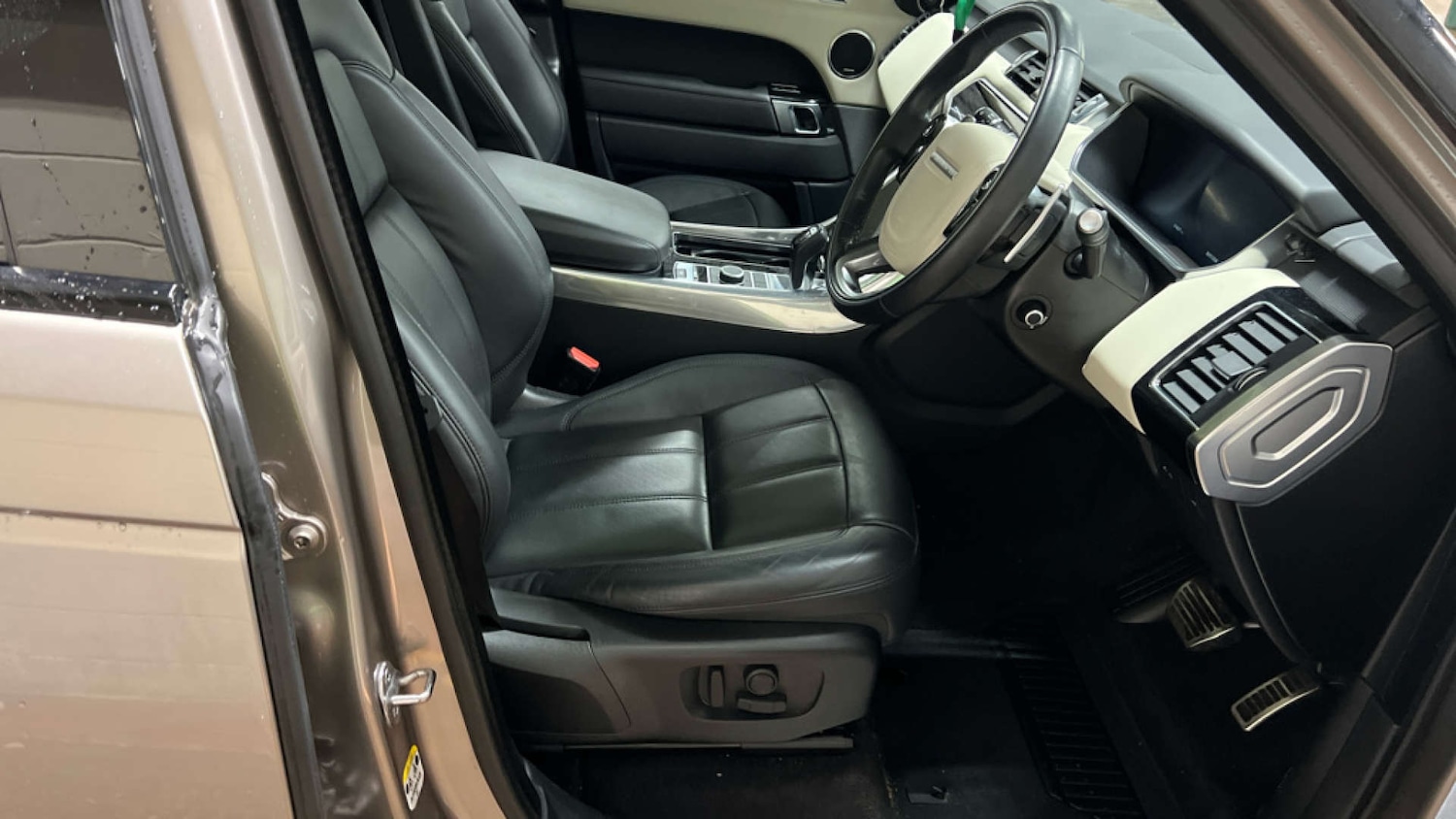 Used Land Rover Range Rover Sport 2022 for sale - 77469847: Photo 4