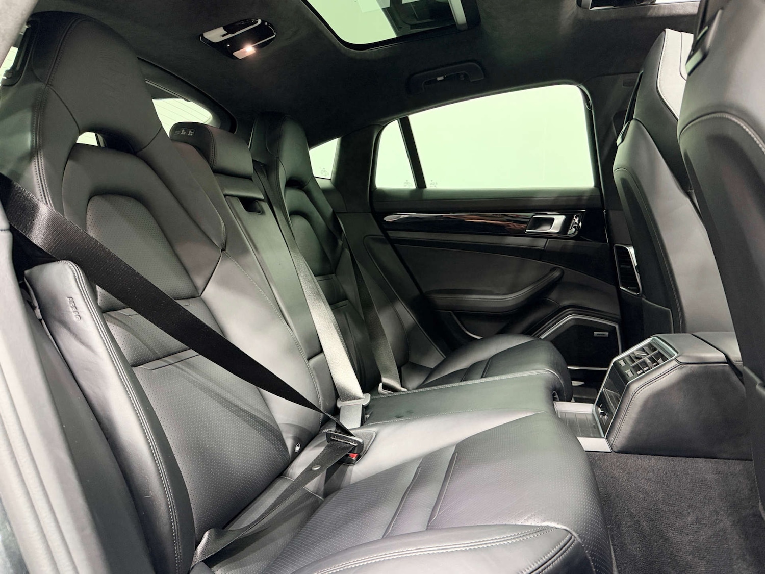 Used Porsche Panamera 2019 for sale - 78068061: Photo 18