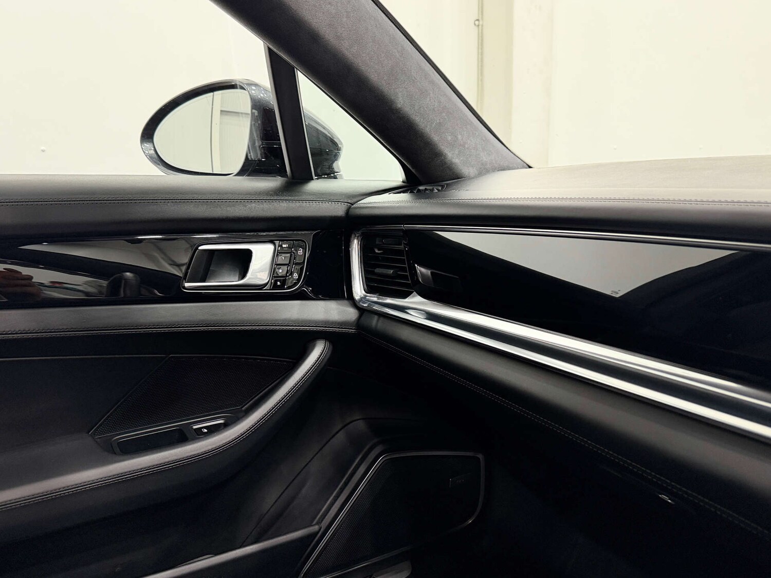 Used Porsche Panamera 2019 for sale - 78068061: Photo 45