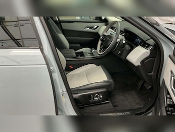 Used Land Rover Range Rover Velar 2024 for sale - 78356319: Photo