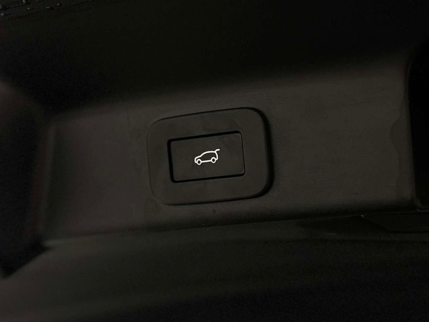 Used Jaguar F-Pace 2023 for sale - 76547245: Photo 30