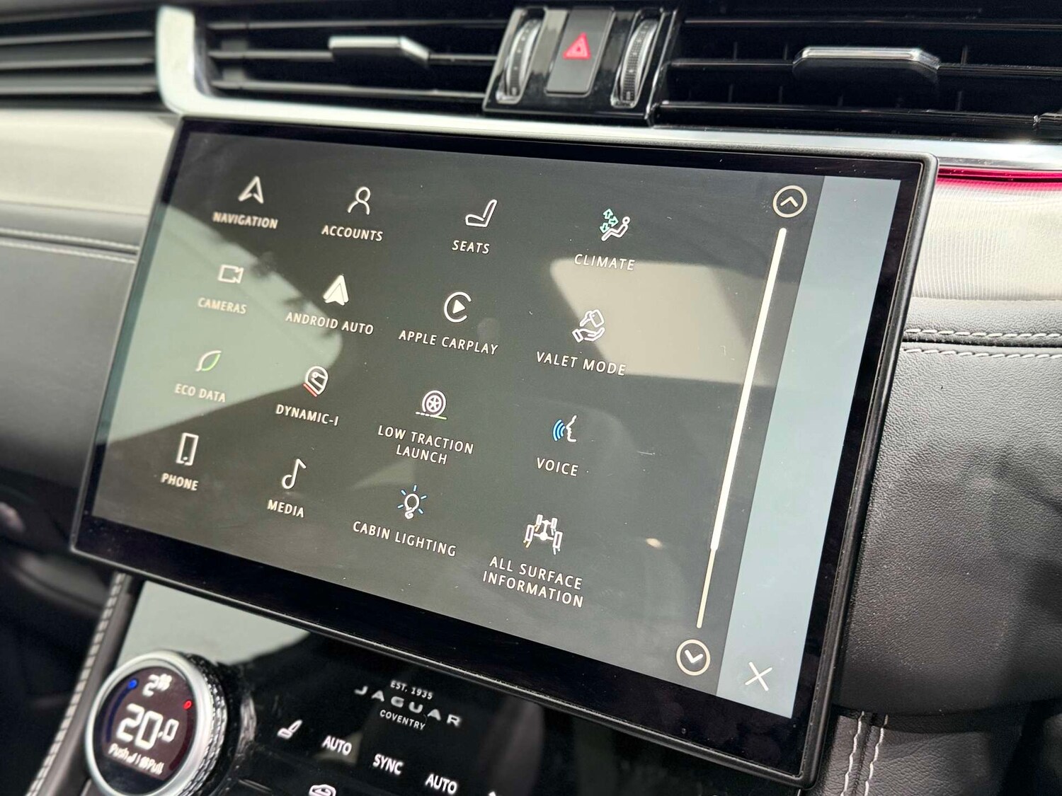 Used Jaguar F-Pace 2023 for sale - 76547245: Photo 46