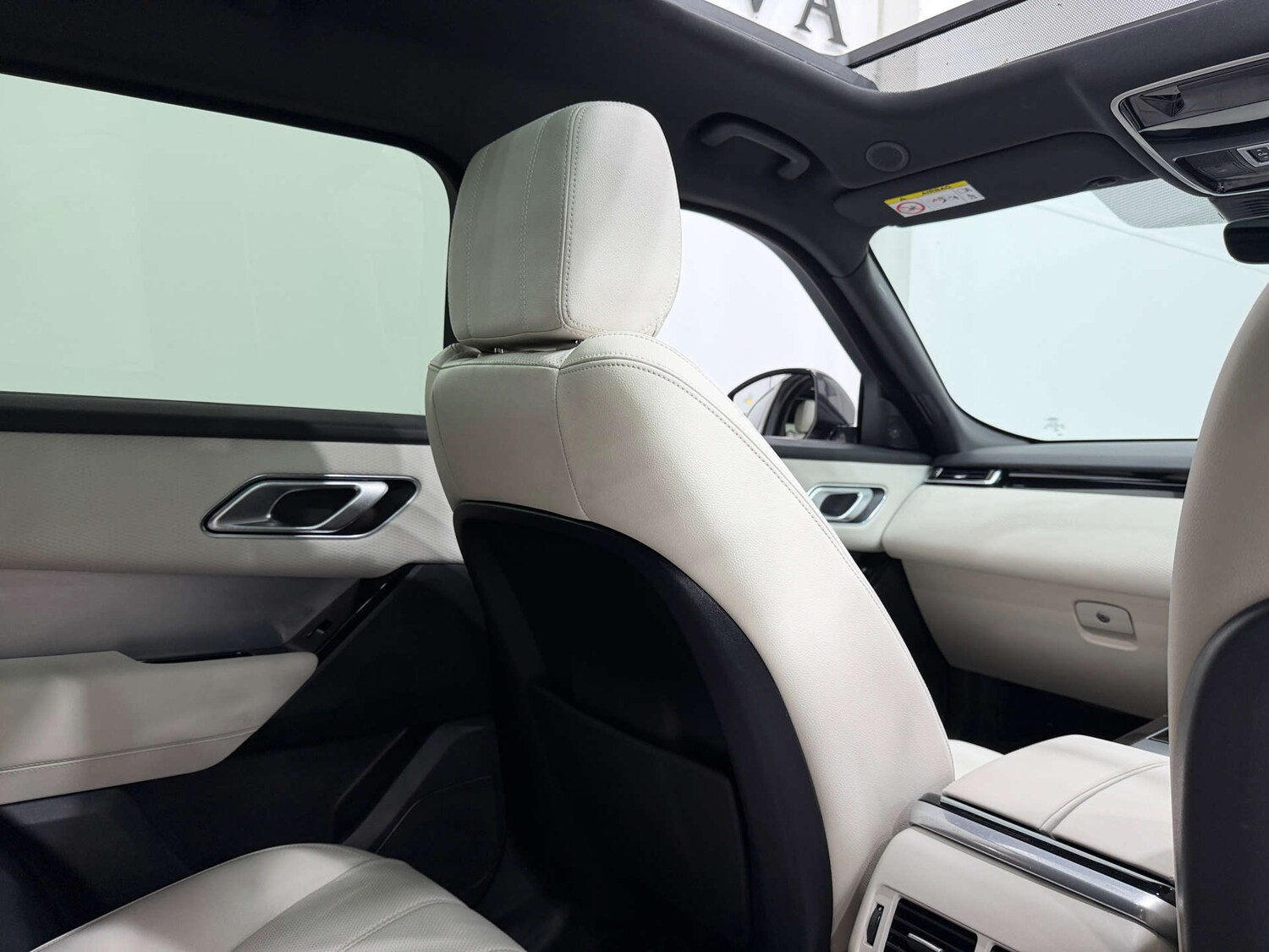 Used Land Rover Range Rover Velar 2022 for sale - 76739851: Photo 19