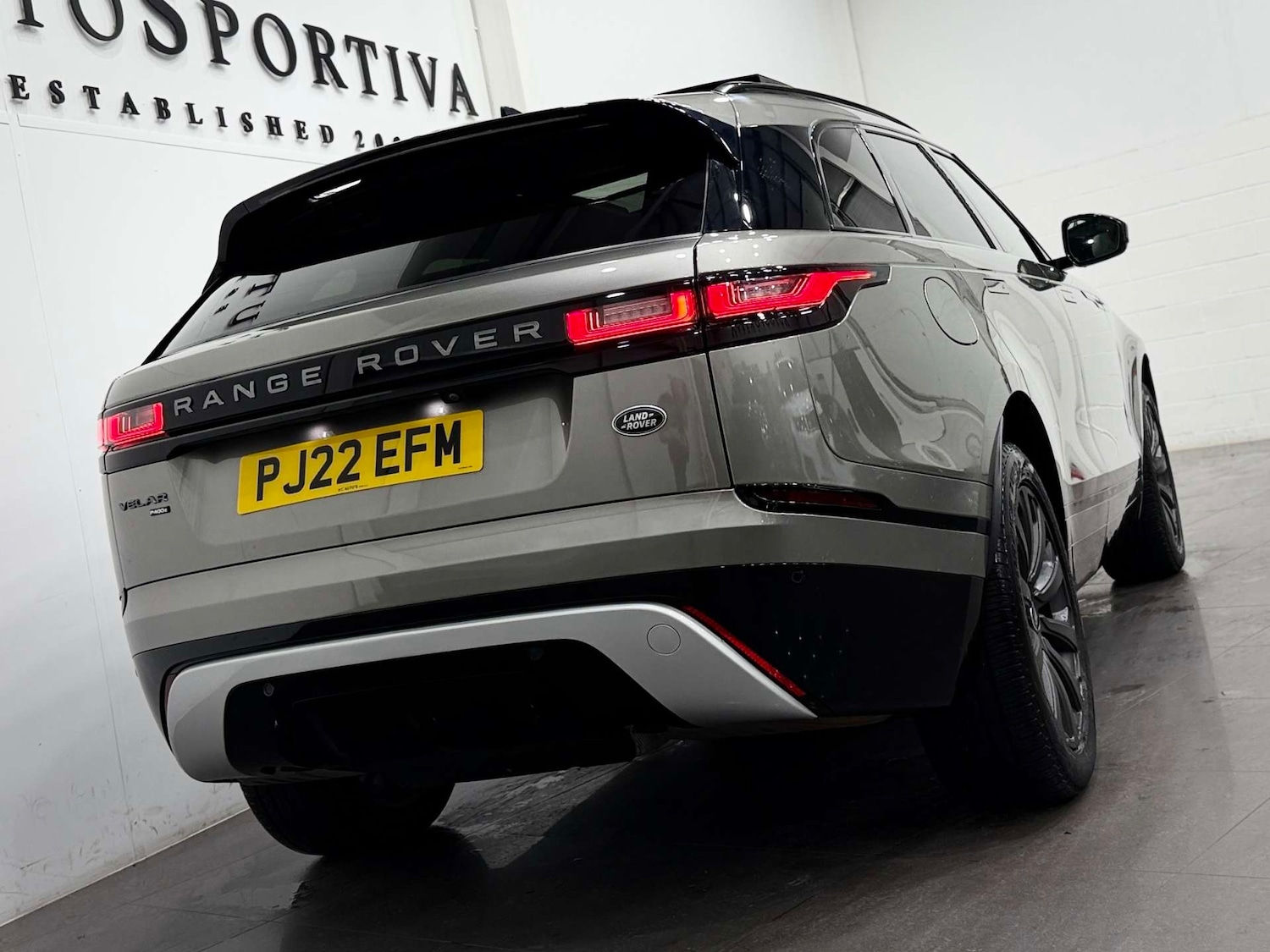 Used Land Rover Range Rover Velar 2022 for sale - 76739851: Photo 27