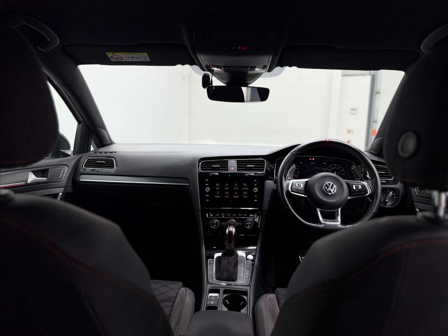 Used Volkswagen Golf 2019 for sale - 77833885: Photo 10