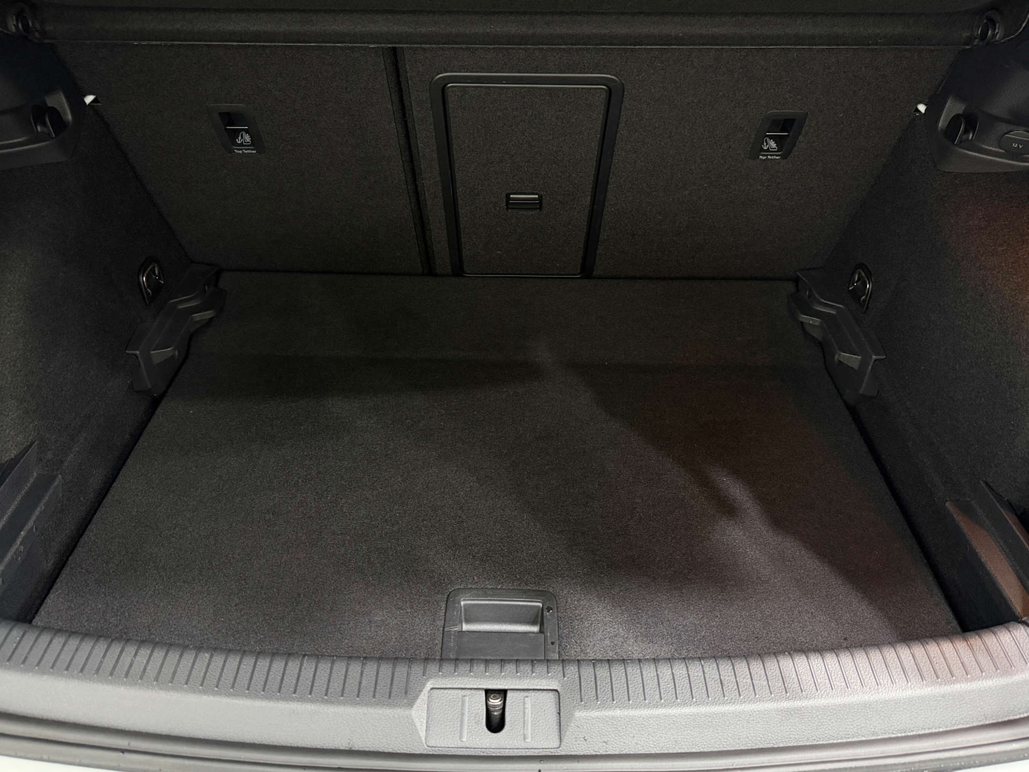 Used Volkswagen Golf 2019 for sale - 77833885: Photo 18