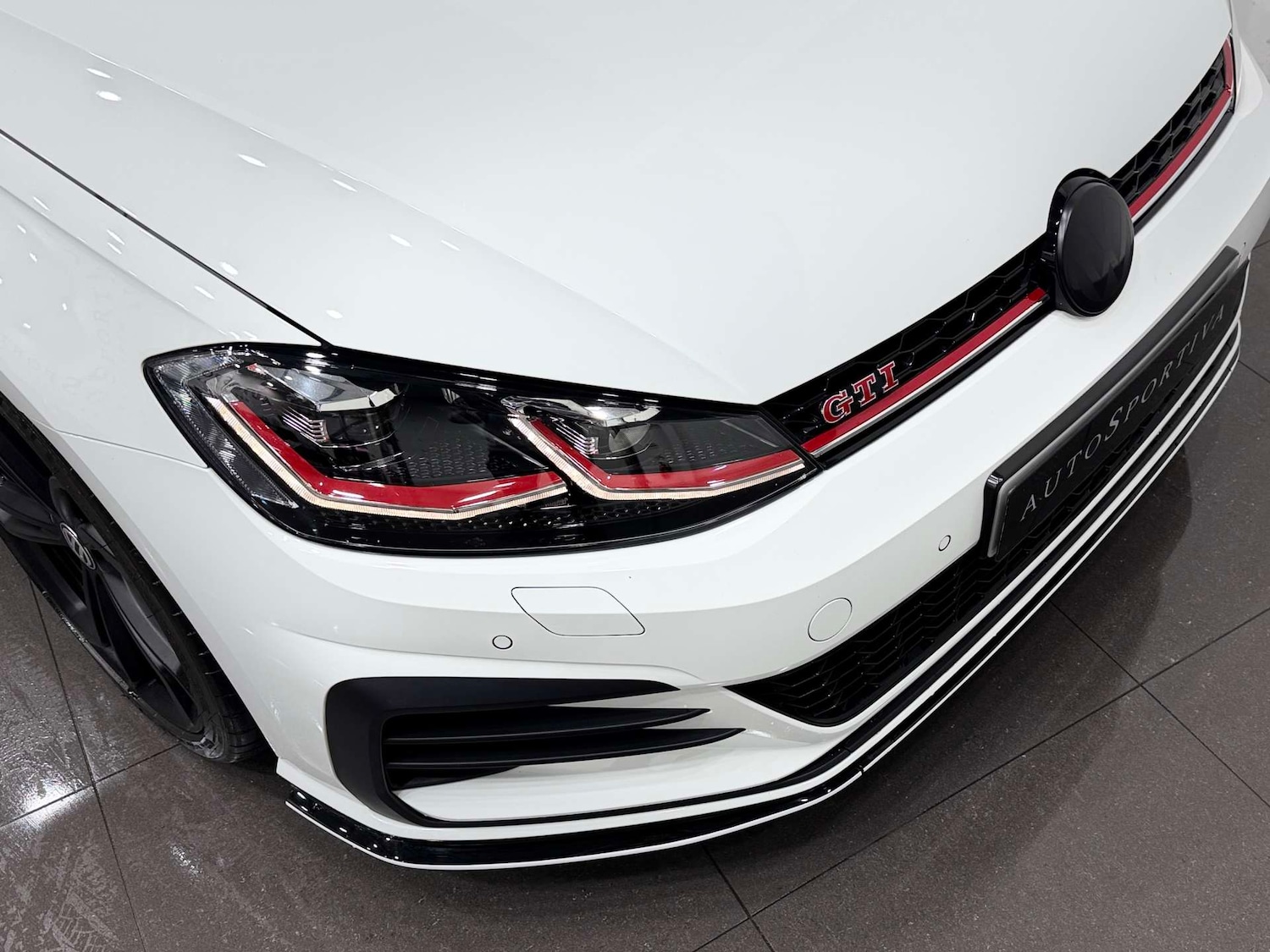 Used Volkswagen Golf 2019 for sale - 77833885: Photo 22