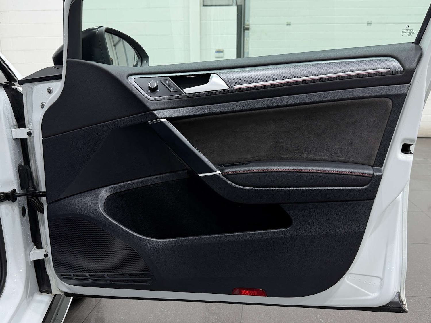 Used Volkswagen Golf 2019 for sale - 77833885: Photo 27