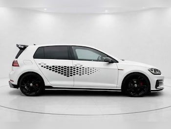 Used Volkswagen Golf 2019 for sale - 77833885: Photo