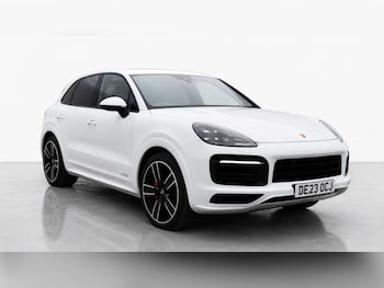 Used Porsche Cayenne 2023 for sale - 79517035: Photo