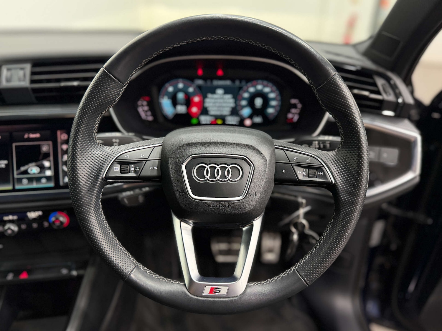 Used Audi Q3 2022 for sale - 77765737: Photo 24