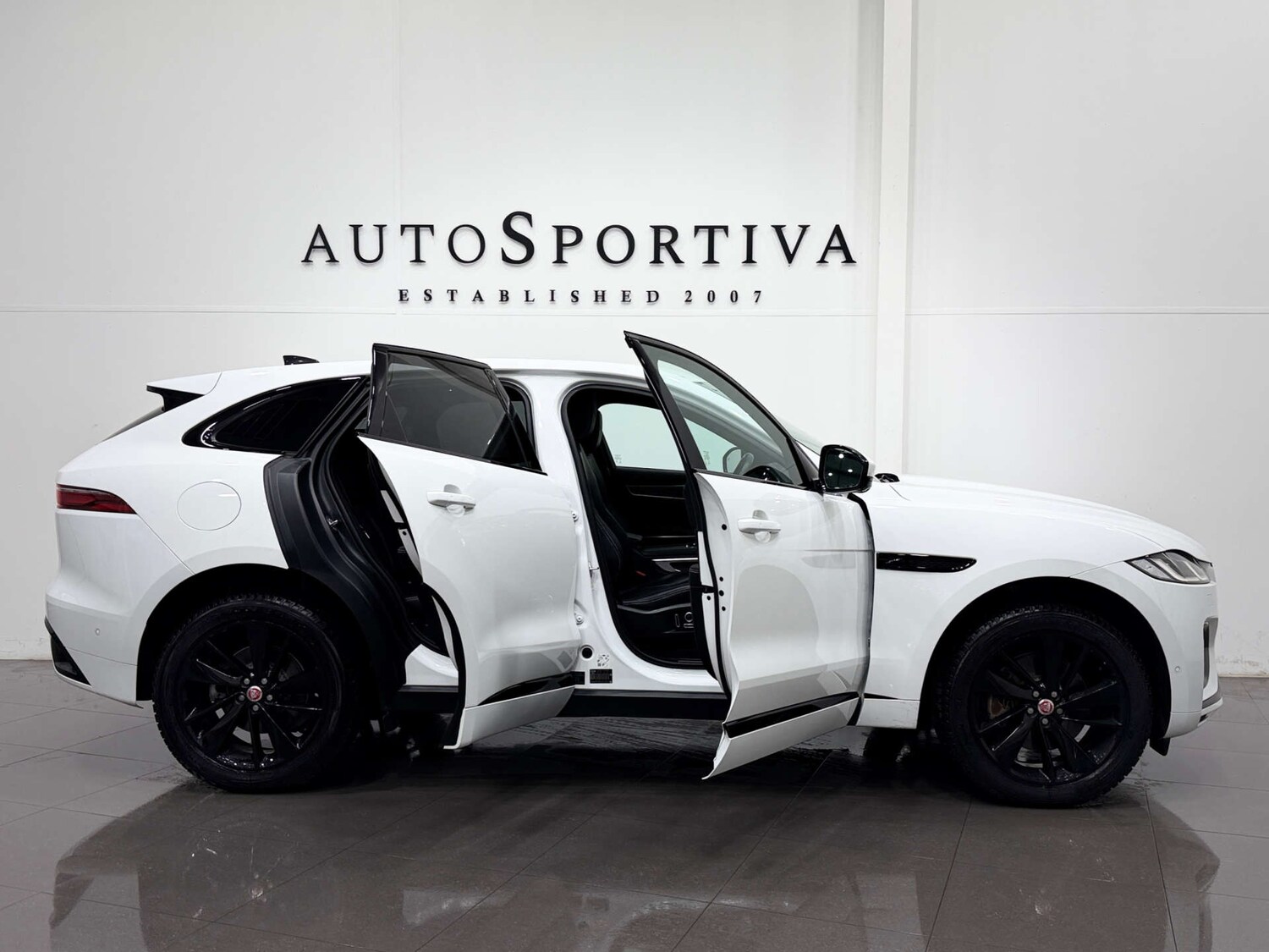 Used Jaguar F-Pace 2021 for sale - 77833900: Photo 15