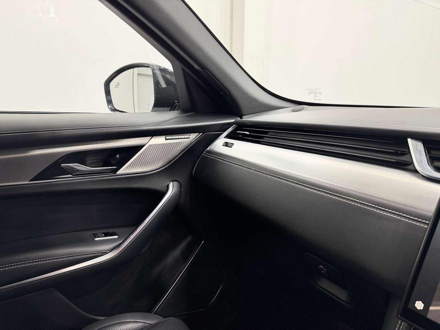 Used Jaguar F-Pace 2021 for sale - 77833900: Photo 36