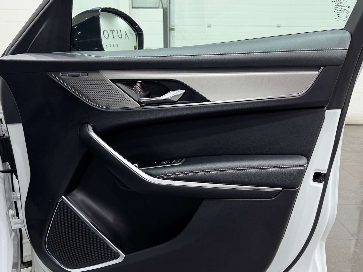 Used Jaguar F-Pace 2021 for sale - 77833900: Photo 37