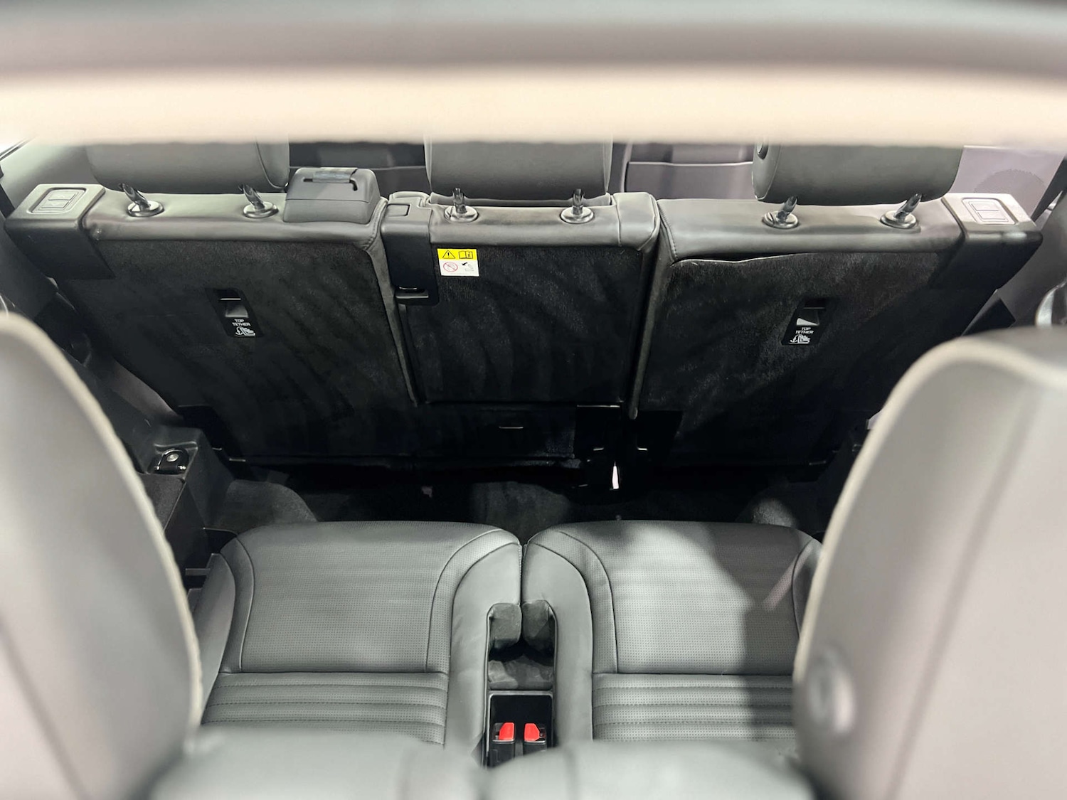 Used Land Rover Discovery 2018 for sale - 77224814: Photo 35