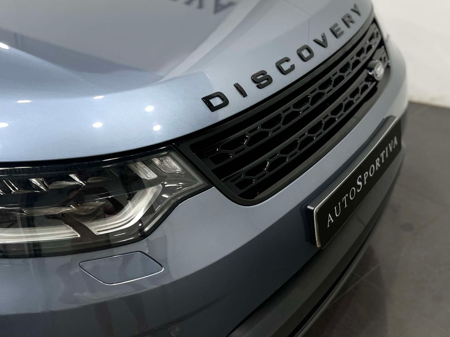 Used Land Rover Discovery 2018 for sale - 77224814: Photo 48