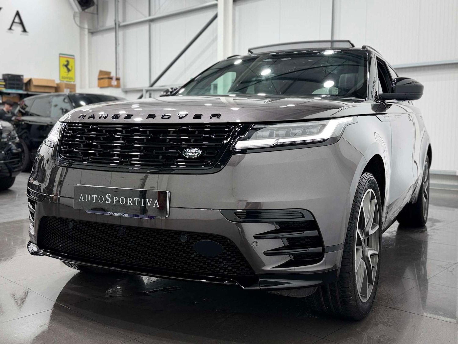 Used Land Rover Range Rover Velar 2023 for sale - 77090218: Photo 11