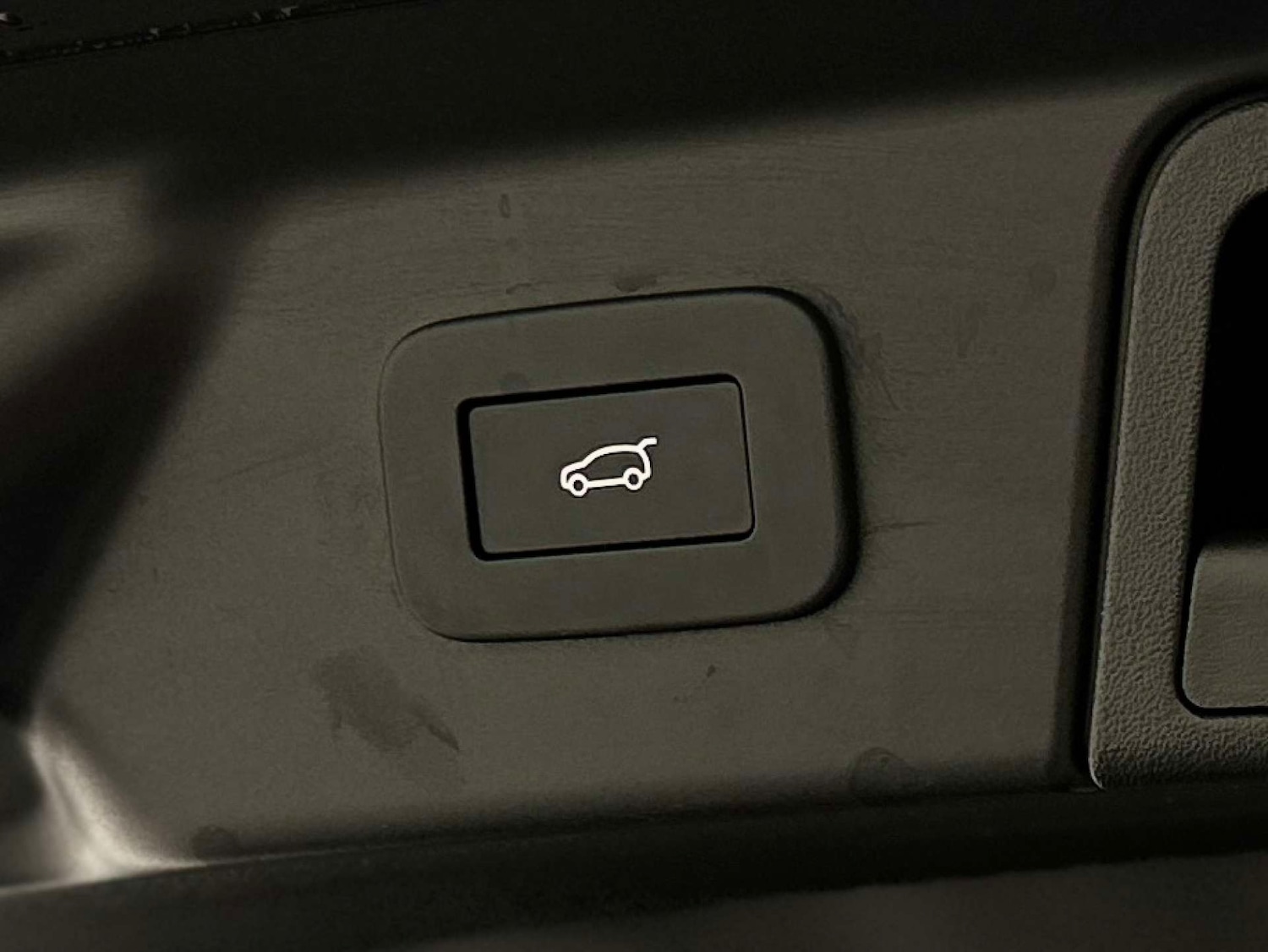 Used Land Rover Range Rover Velar 2023 for sale - 77090218: Photo 28