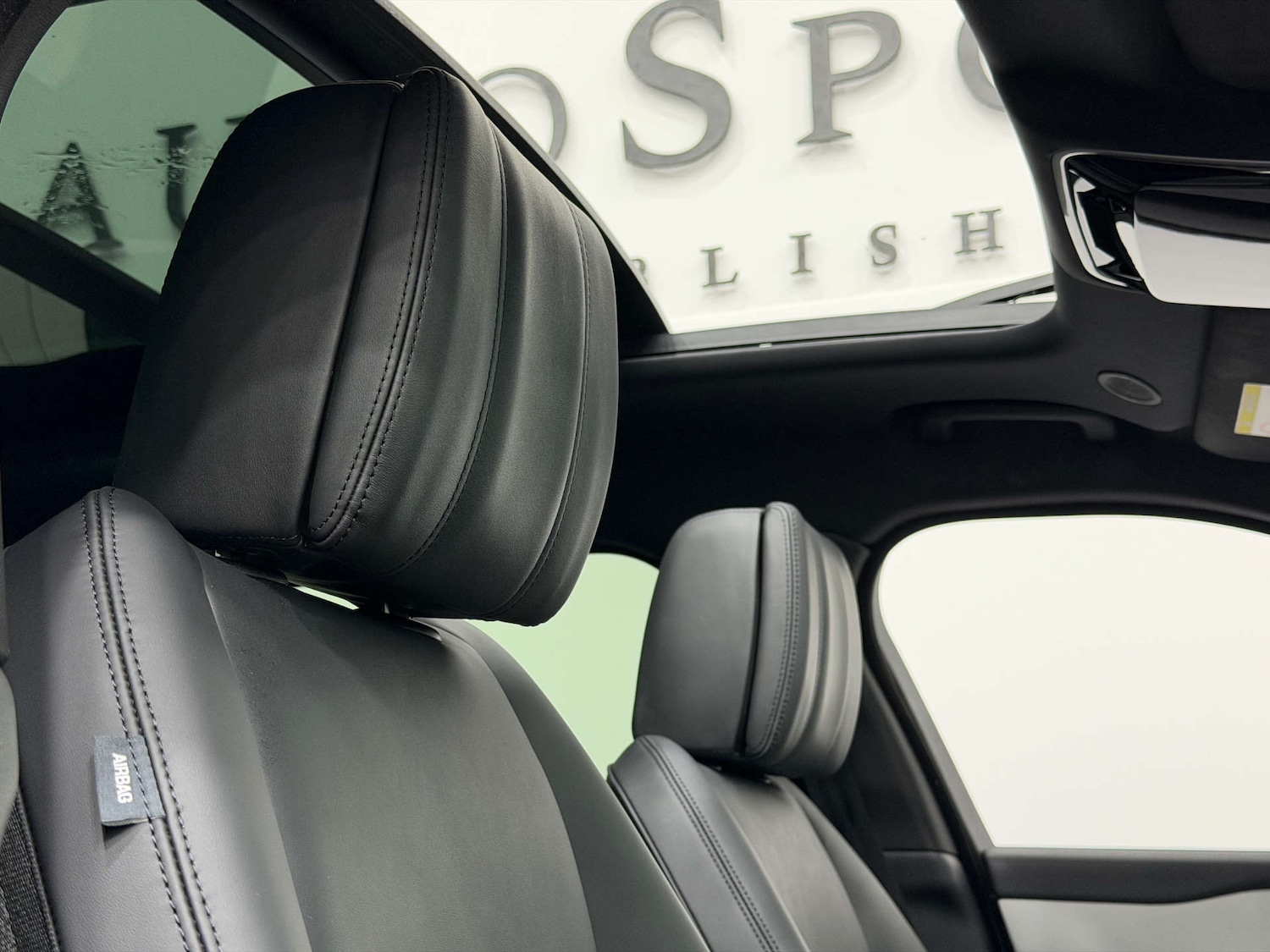 Used Land Rover Range Rover Velar 2023 for sale - 77090218: Photo 33