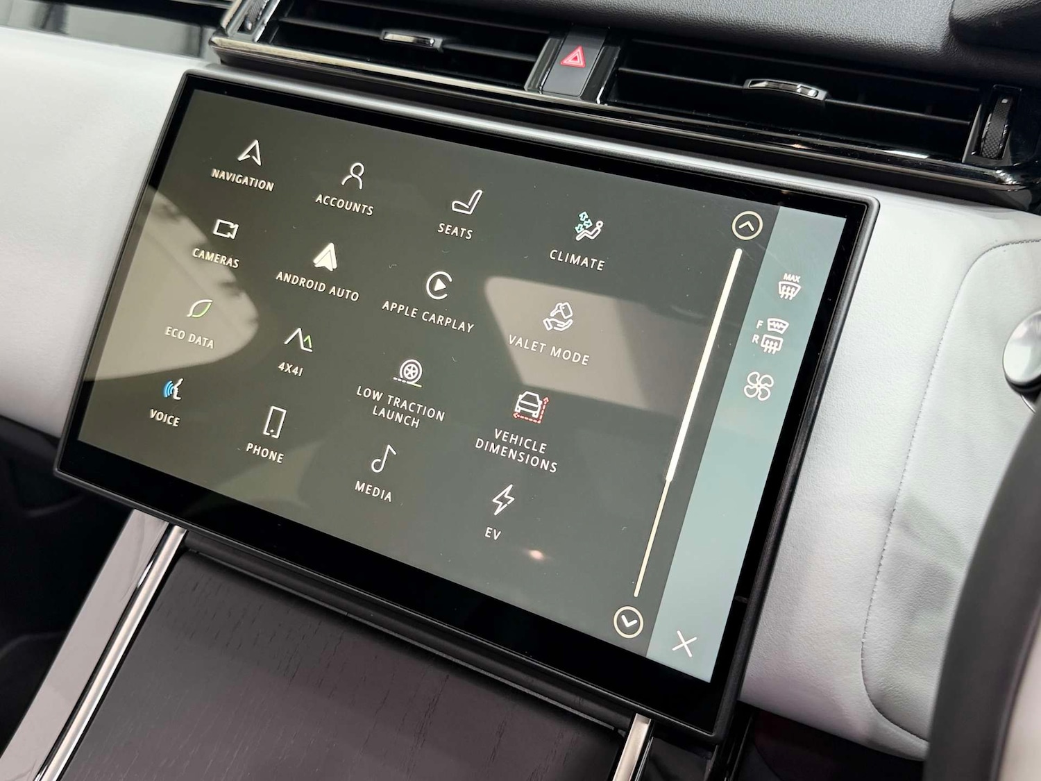 Used Land Rover Range Rover Velar 2023 for sale - 77090218: Photo 46