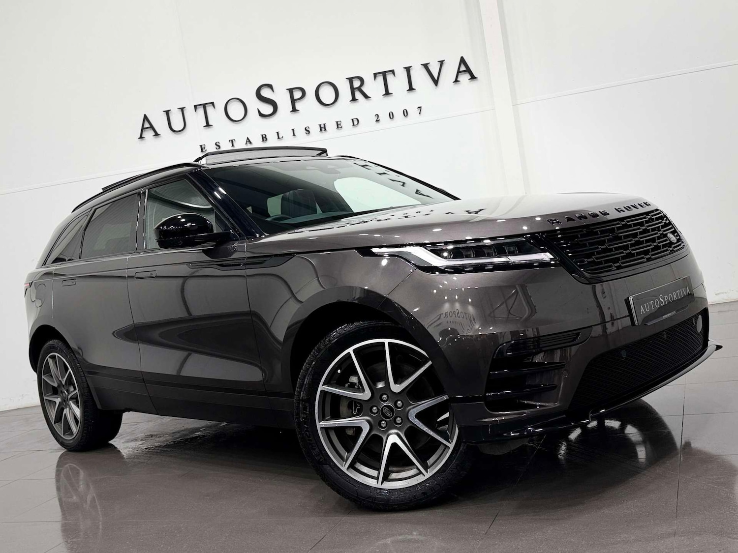 Used Land Rover Range Rover Velar 2023 for sale - 77090218: Photo 48