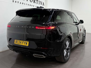 Used Land Rover Range Rover Sport 2024 for sale - 79233086: Photo
