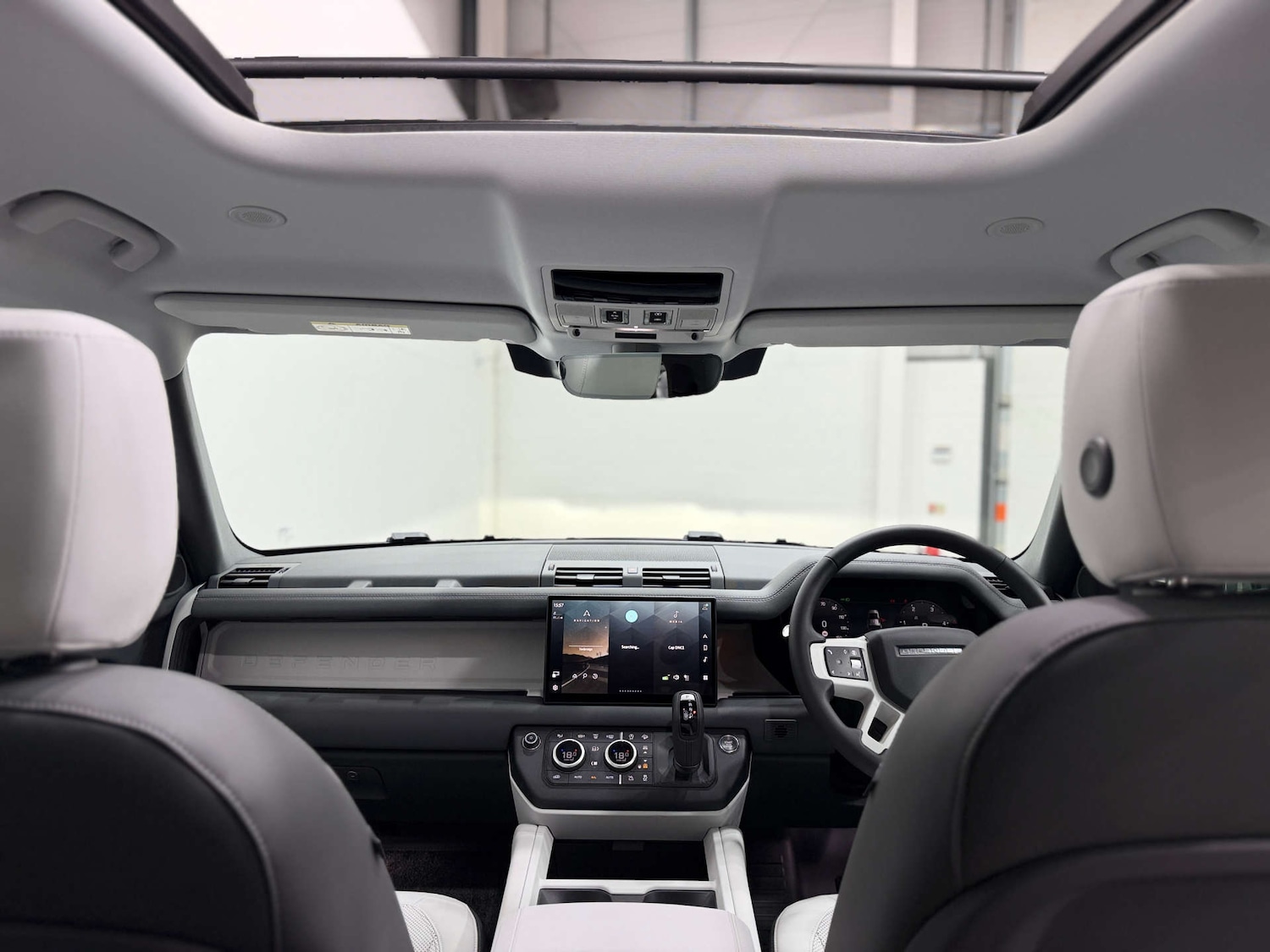 Used Land Rover Defender 2025 for sale - 78011920: Photo 18