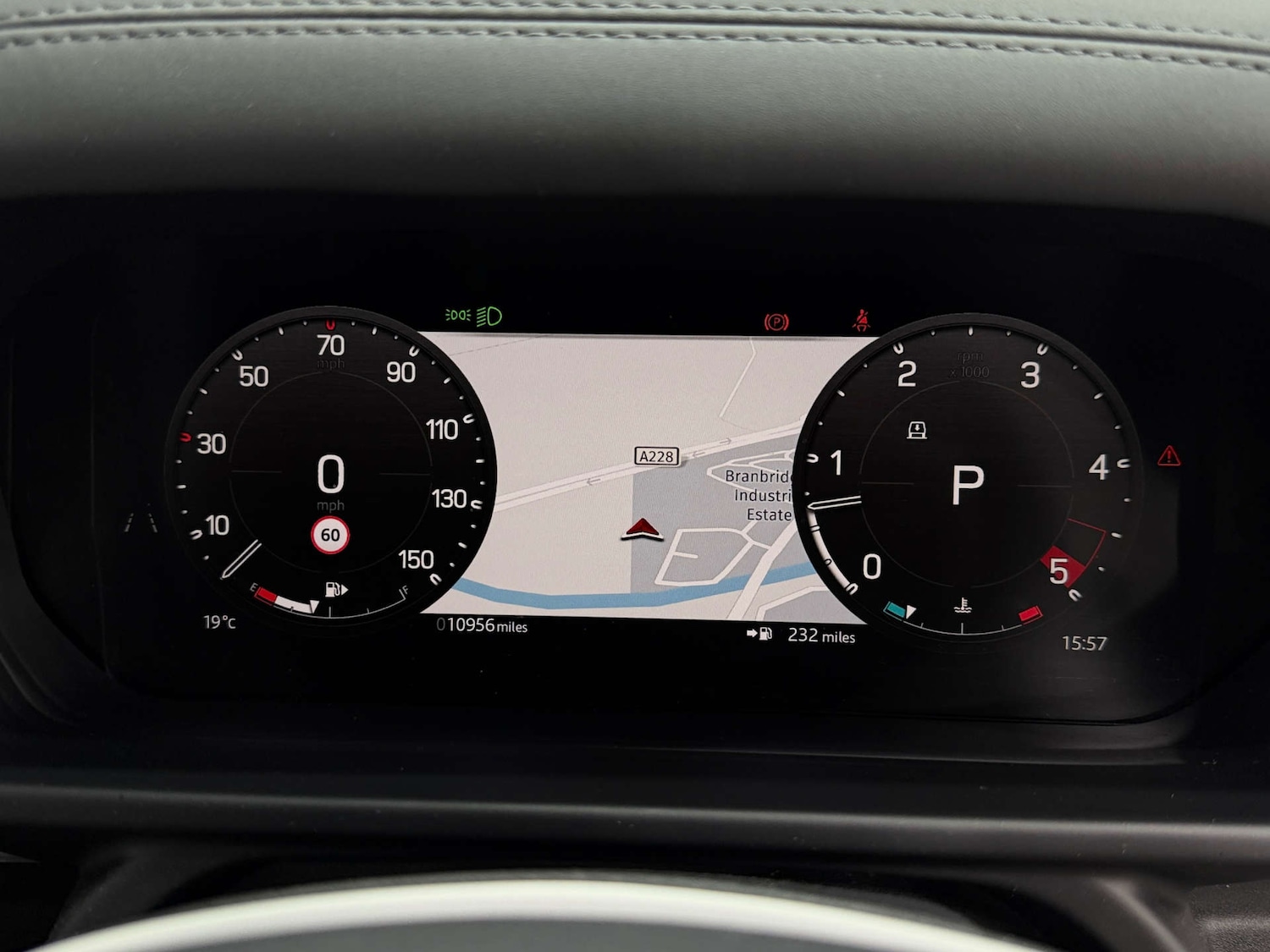 Used Land Rover Defender 2025 for sale - 78011920: Photo 23